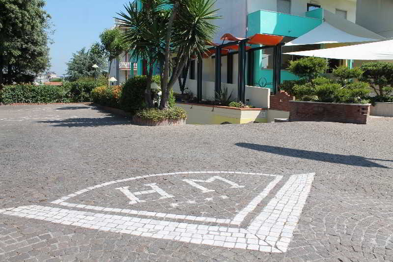 Hotel Maiuri 4*